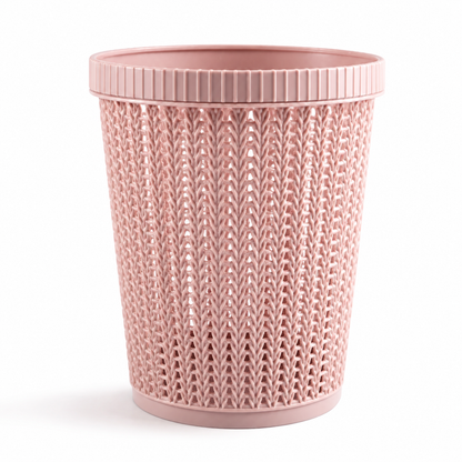 Modern Kitchen Trash Can with Automatic Bag Change for a Tidy Effortless Home