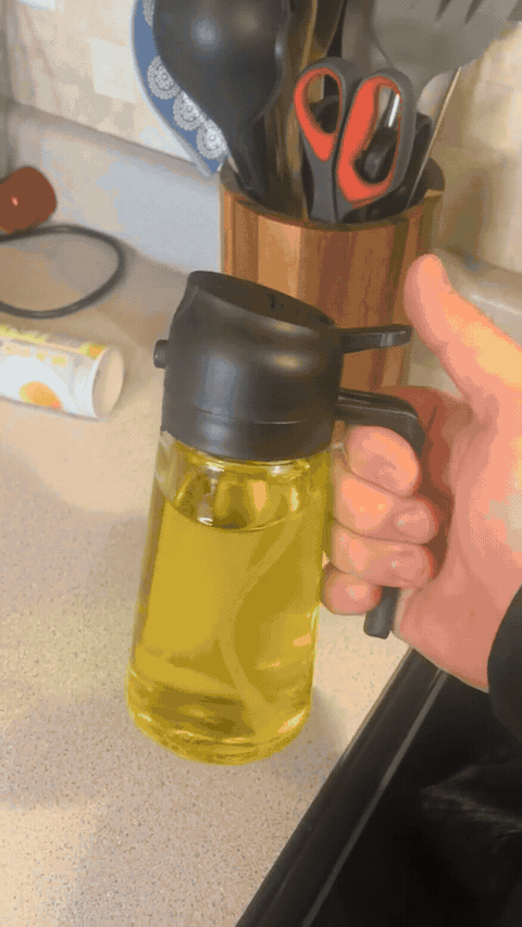 470ml Glass Oil Spray and Pour Bottle for Your Kitchen Routine
