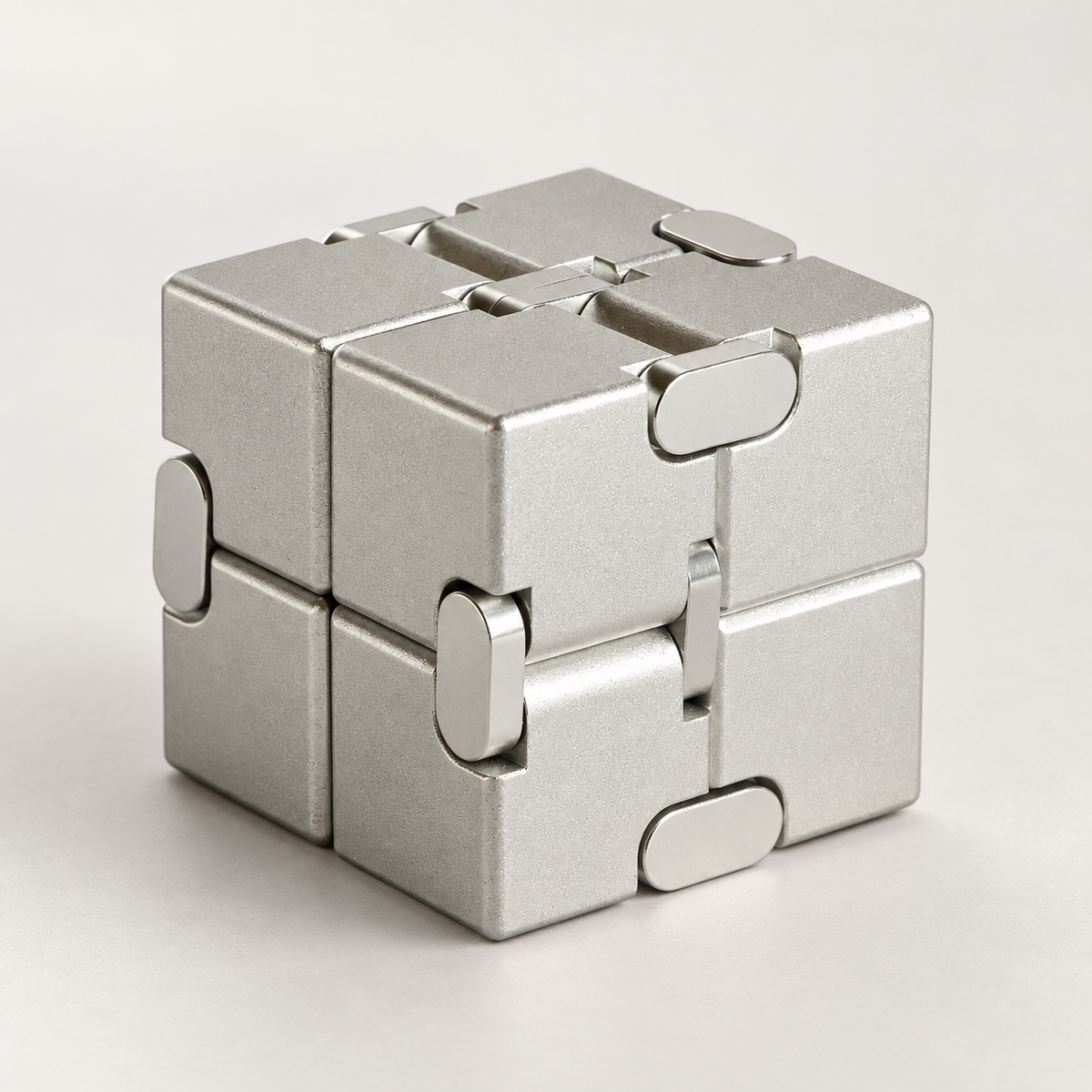 Metal Infinity Cube – Enjoy a Little Hands-On Folding Ritual