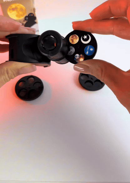 Compact Moon and Star Projector Lamp with Easy Disc Selection